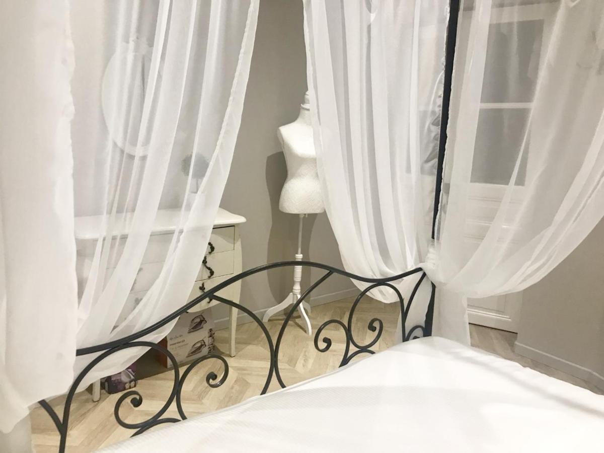 Le Secret De Louise Apartment Epernay Ngoại thất bức ảnh