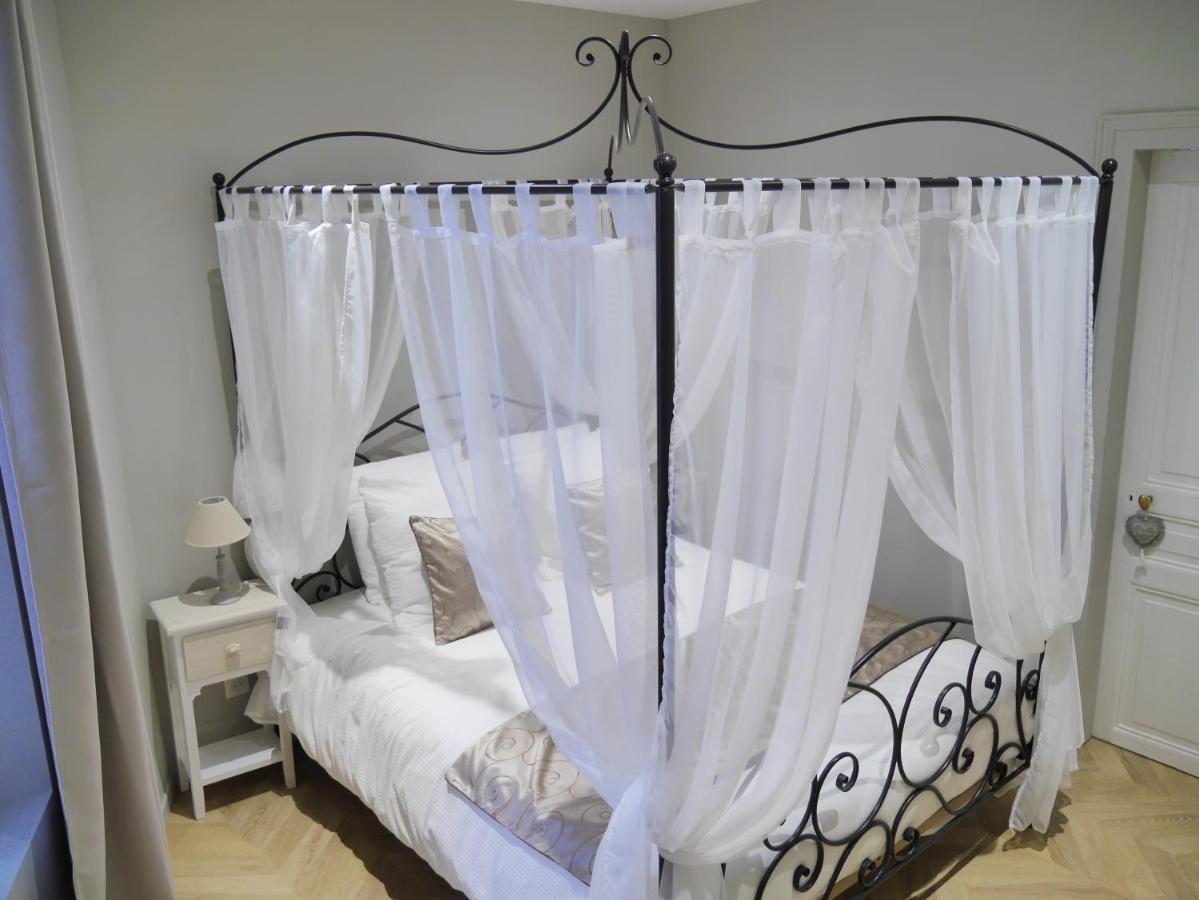 Le Secret De Louise Apartment Epernay Ngoại thất bức ảnh